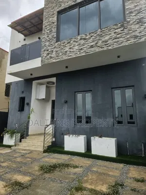 4bdrm Duplex in Luxury, Sabon Lugbe for sale