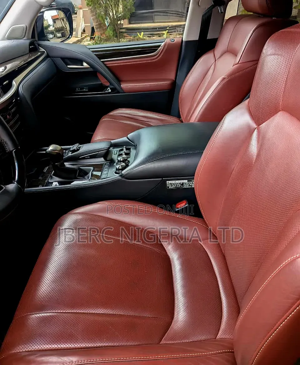 Lexus LX 2019 Black