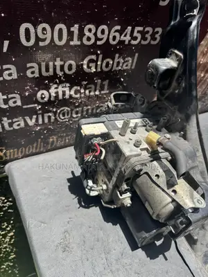 Toyota Prius 2005–2006 ABS Actuator Pump