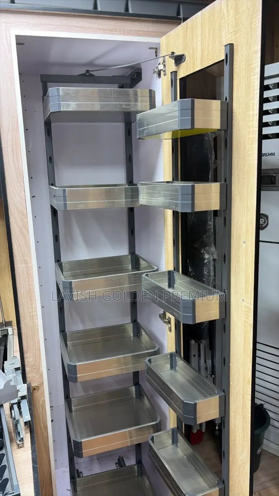 Pull-Out Kitchen Pantry Organizer