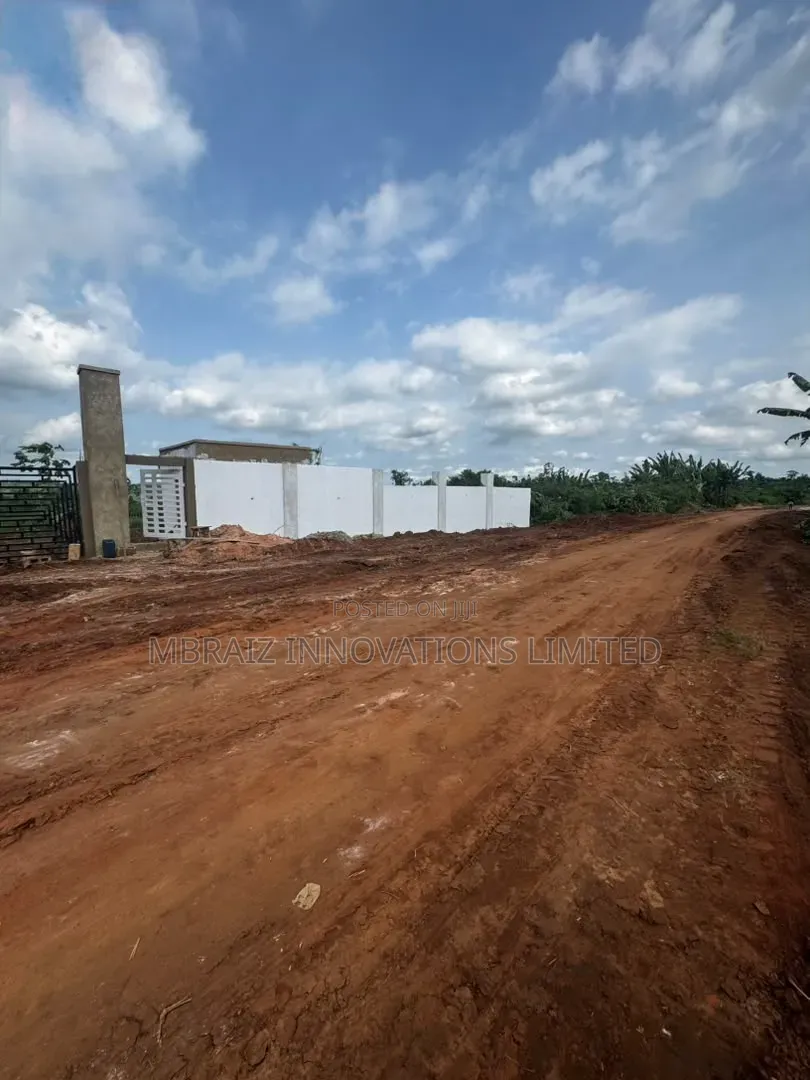 Land Available for Sale in Ogijo, Sotubo Ogun State Registered Survey