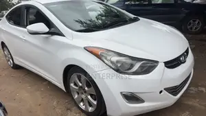 Hyundai Elantra 2013 White