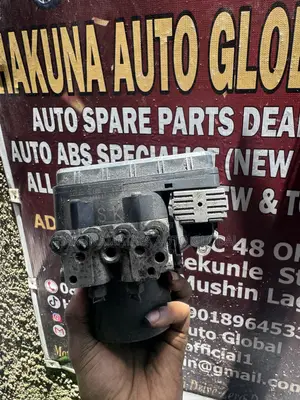 Lexus RX350 2010 Original ABS Pump