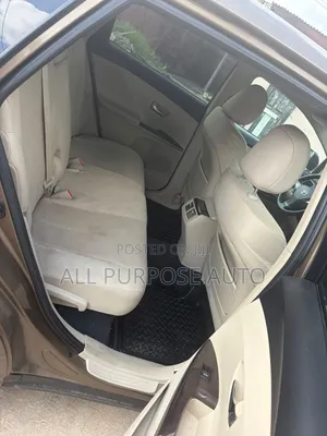Toyota Venza AWD 2010 Gold