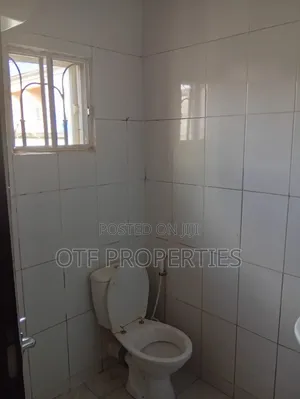 3bdrm Apartment in Fo1 Kubwa for rent