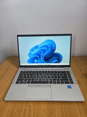 Laptop HP EliteBook 840 G8 8GB Intel Core i5 SSD 256GB