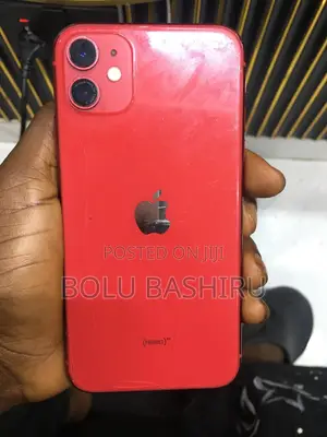 Apple iPhone 11 64 GB Red