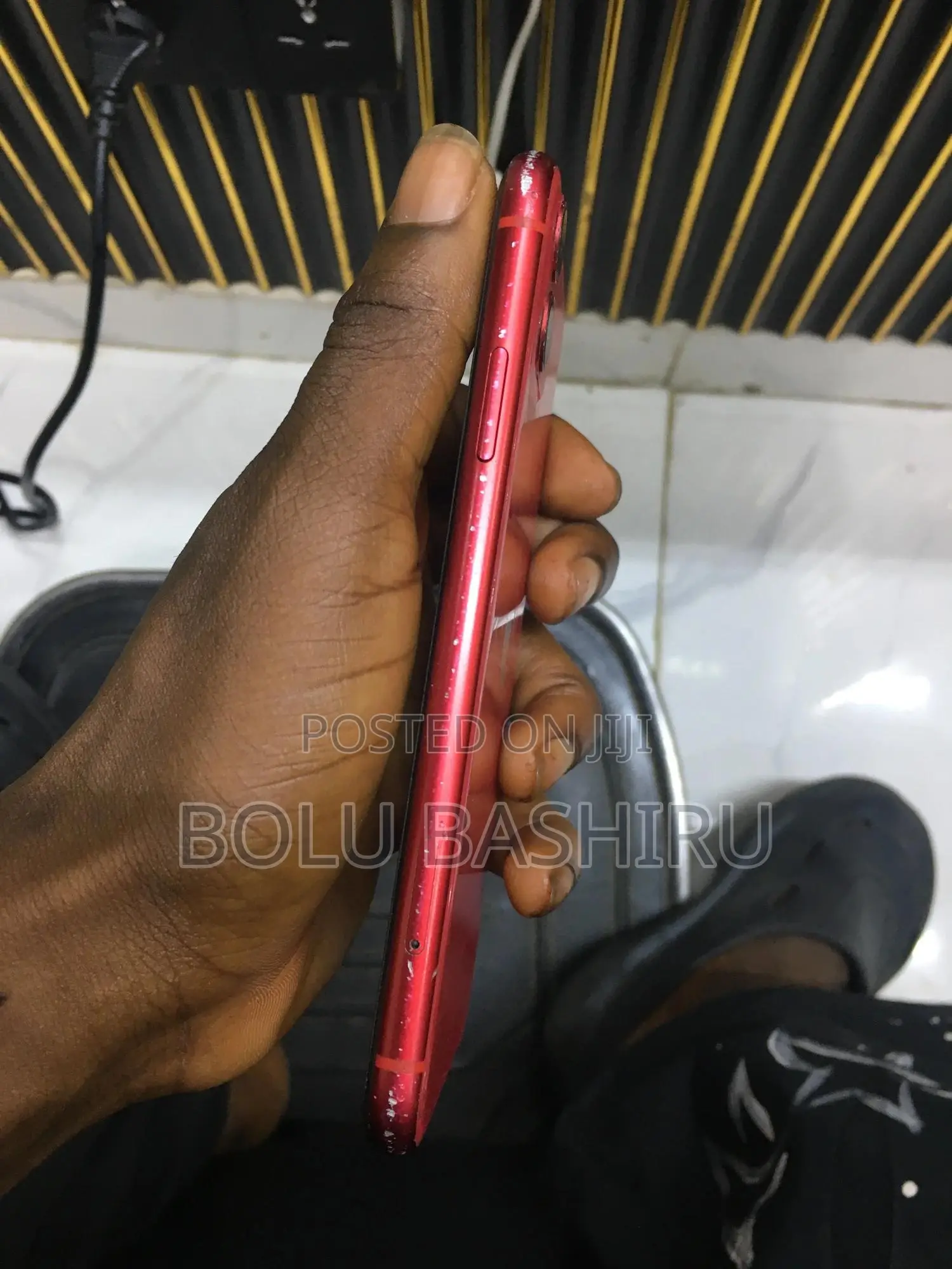 Apple iPhone 11 64 GB Red