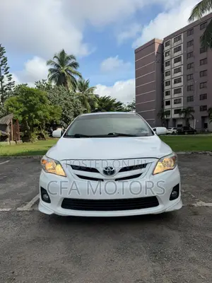 Toyota Camry 2011 White