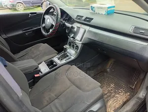 Volkswagen Passat 2007 Black