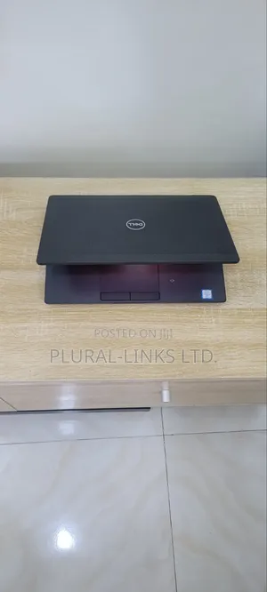 Laptop Dell Latitude 7300 16GB Intel Core i7 SSD 512GB