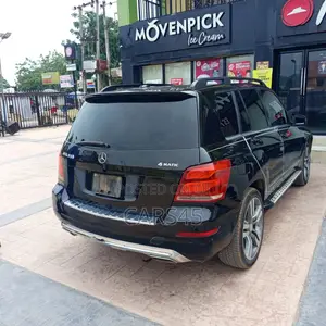 Mercedes-Benz GLK-Class 2013 Black