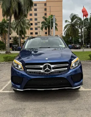 Mercedes-Benz GLE-Class GLE 350 2017 Blue