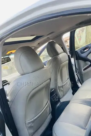 Lexus IS 2009 White