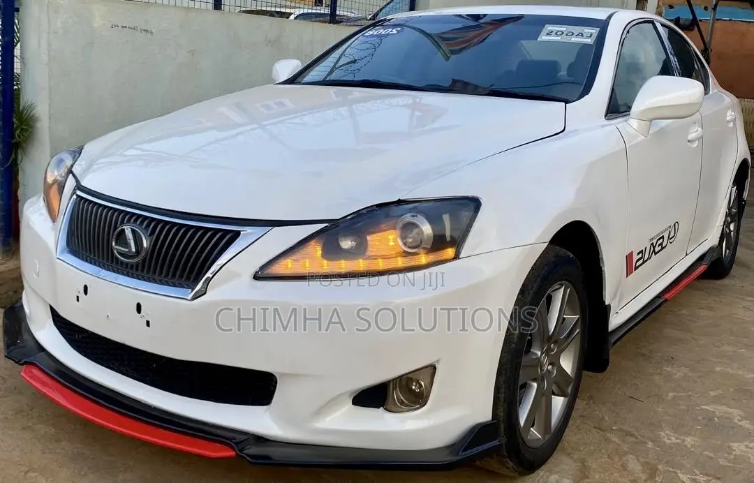 Lexus IS 2009 White