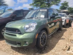 Mini Cooper 2016 Green