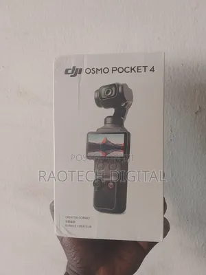 DJI Osmo Pocket 4 Creator Combo