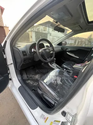 Toyota Corolla S 4dr Sedan (1.8L 4cyl 4A) 2011 White
