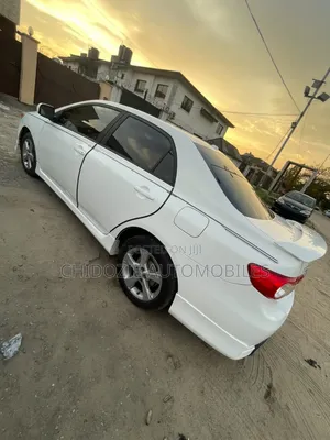 Toyota Corolla S 4dr Sedan (1.8L 4cyl 4A) 2011 White