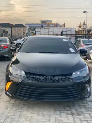 Toyota Camry 2016 Black