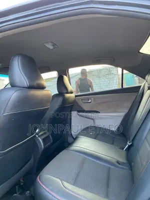 Toyota Camry 2016 Black