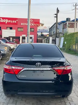 Toyota Camry 2016 Black
