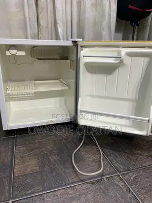 Top Fridge Available for Sale