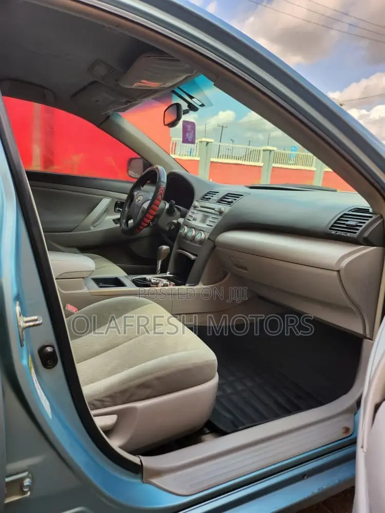 Toyota Camry 2008 Blue