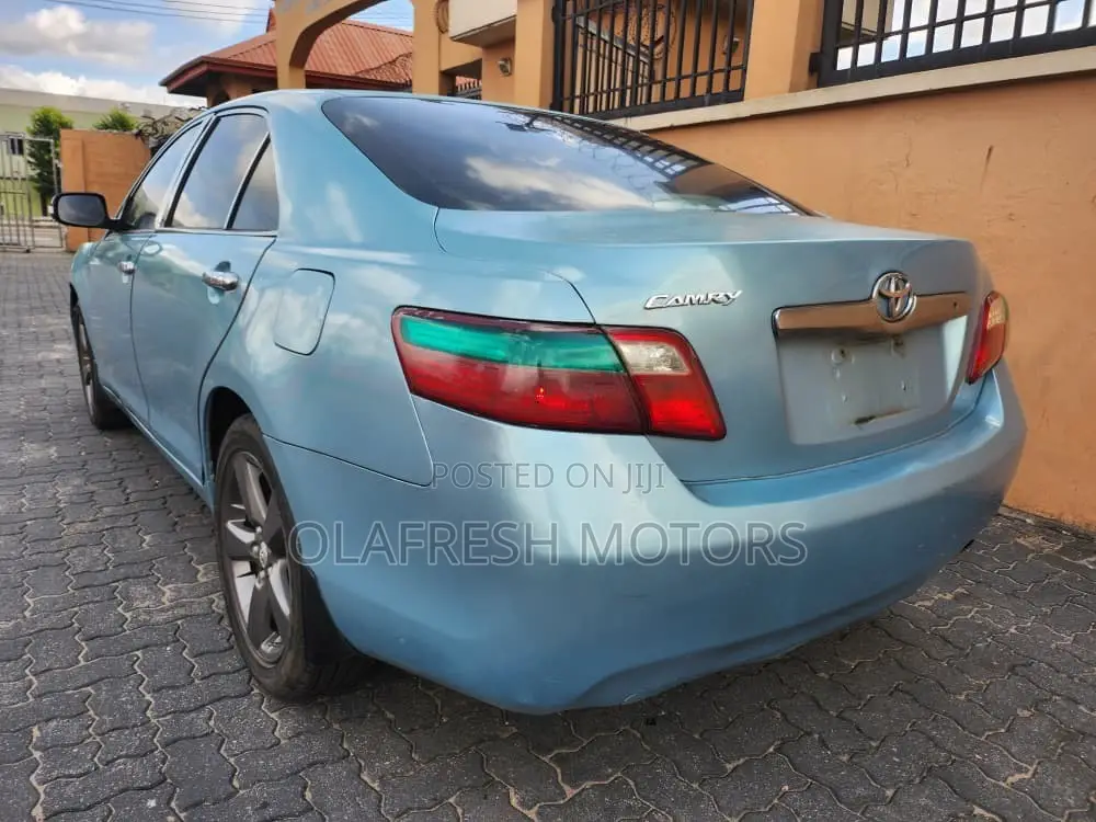 Toyota Camry 2008 Blue