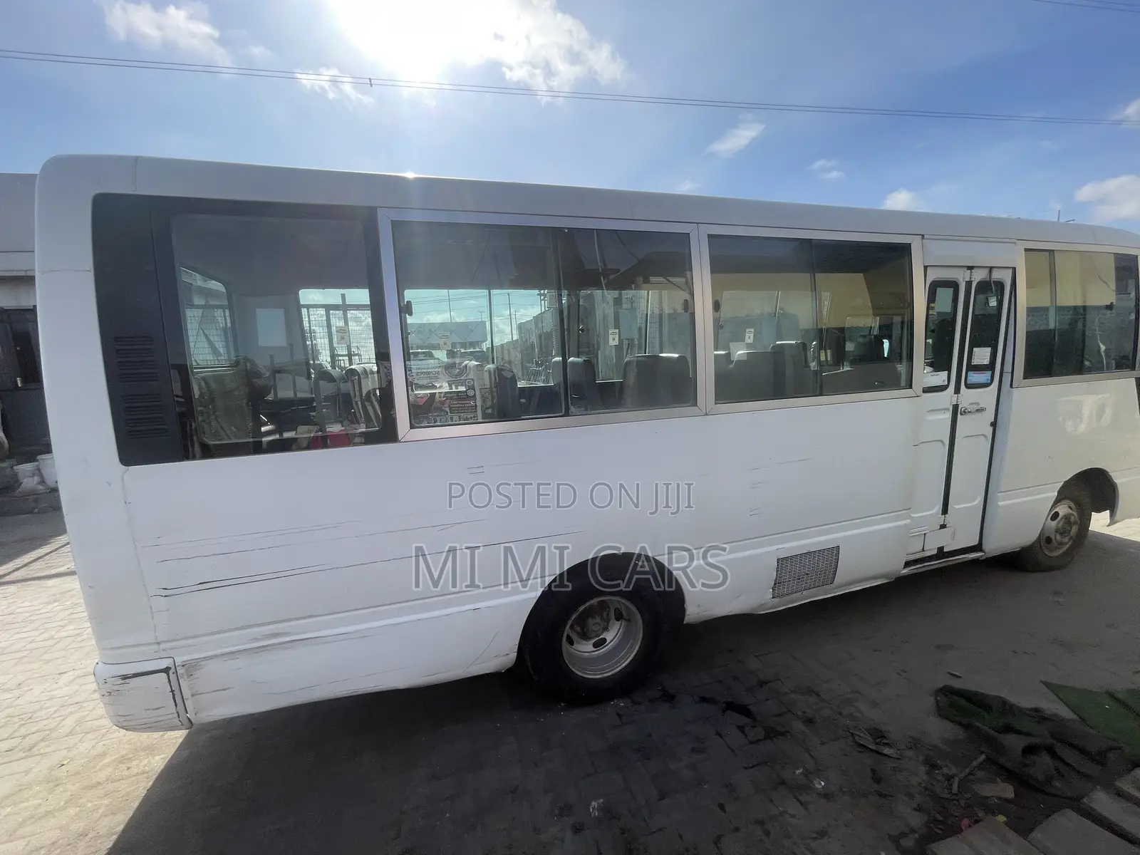 Nissan Civilian 2013 White