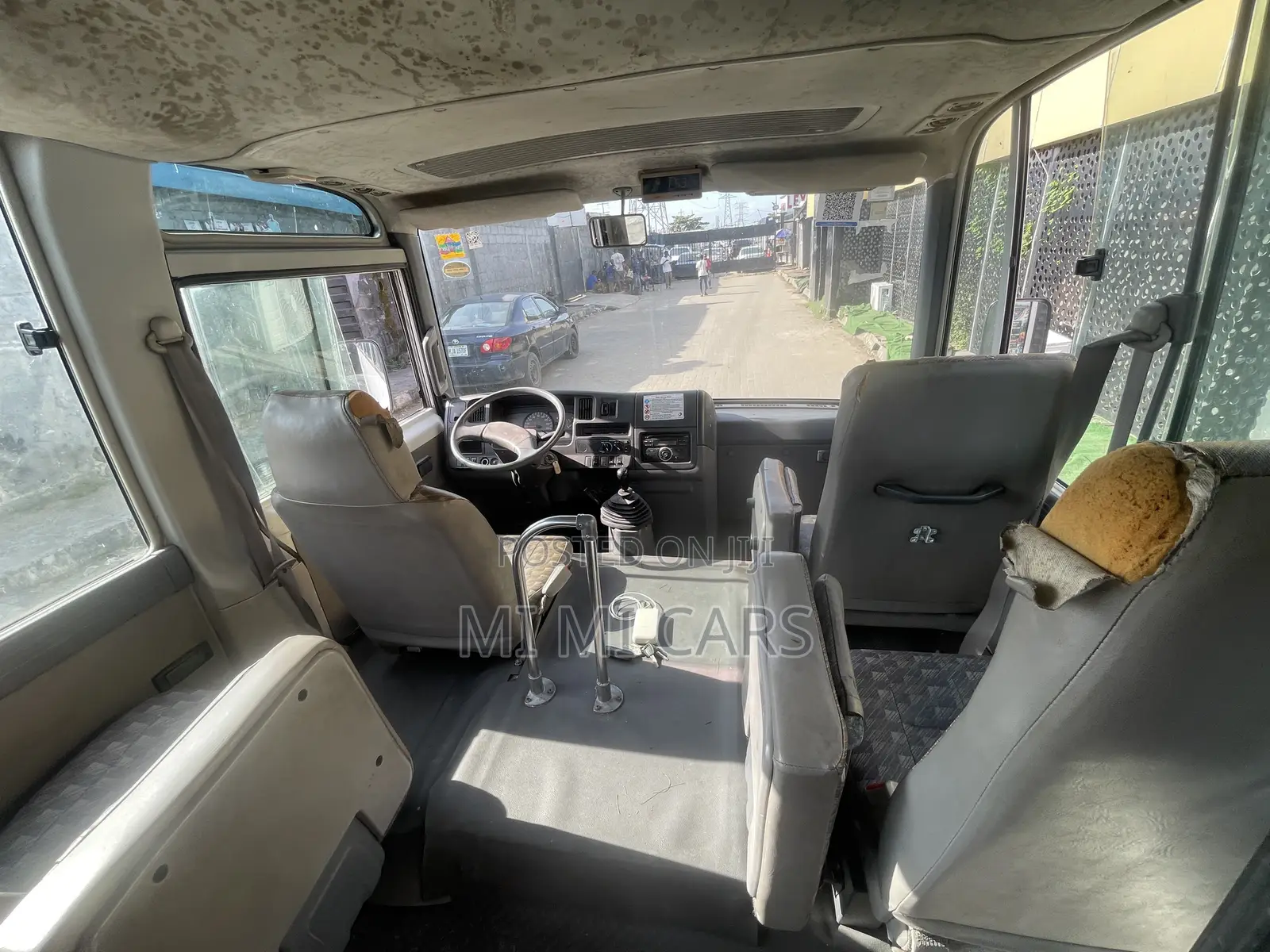 Nissan Civilian 2013 White