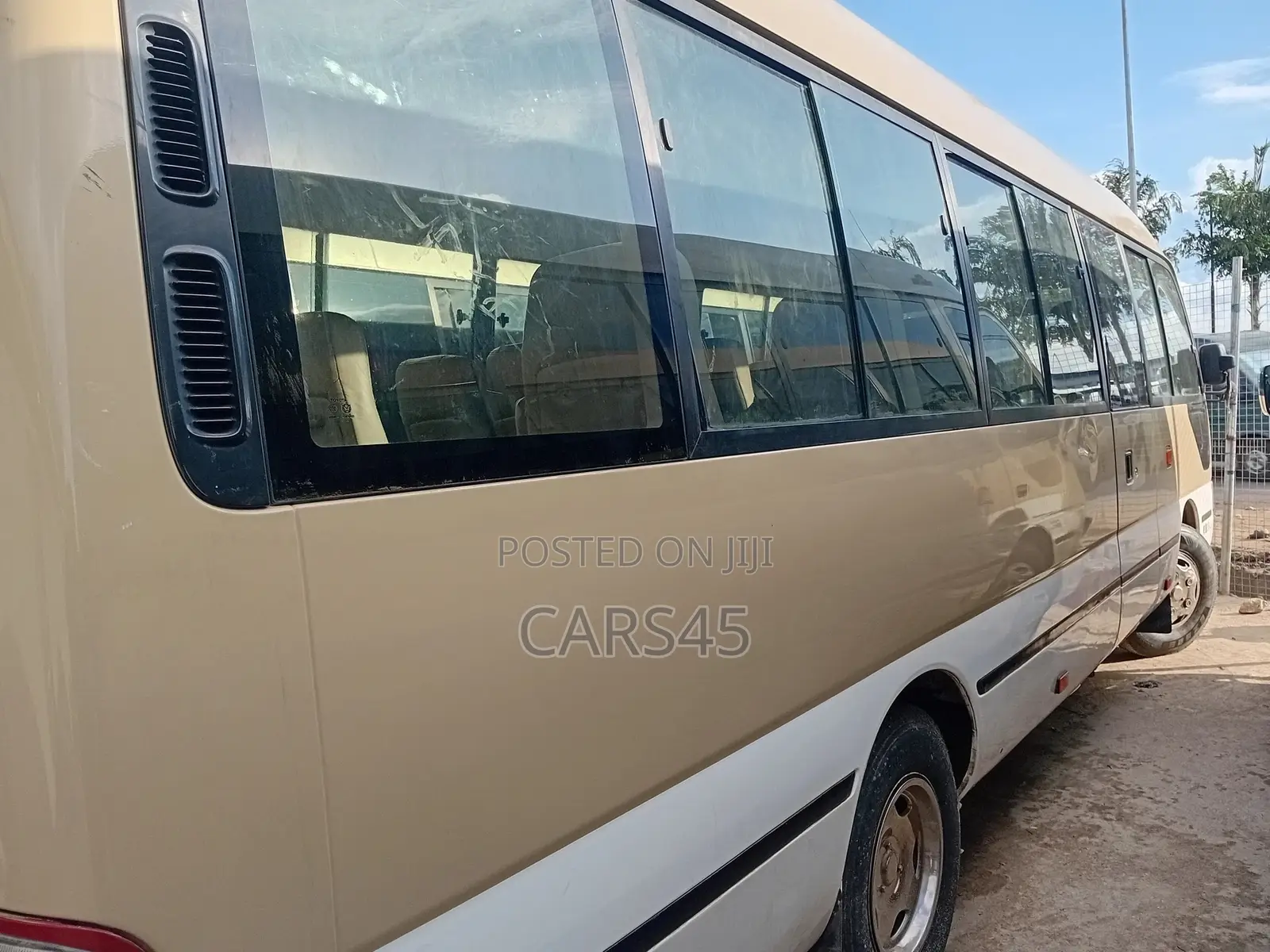 Toyota Coaster 2017 Beige