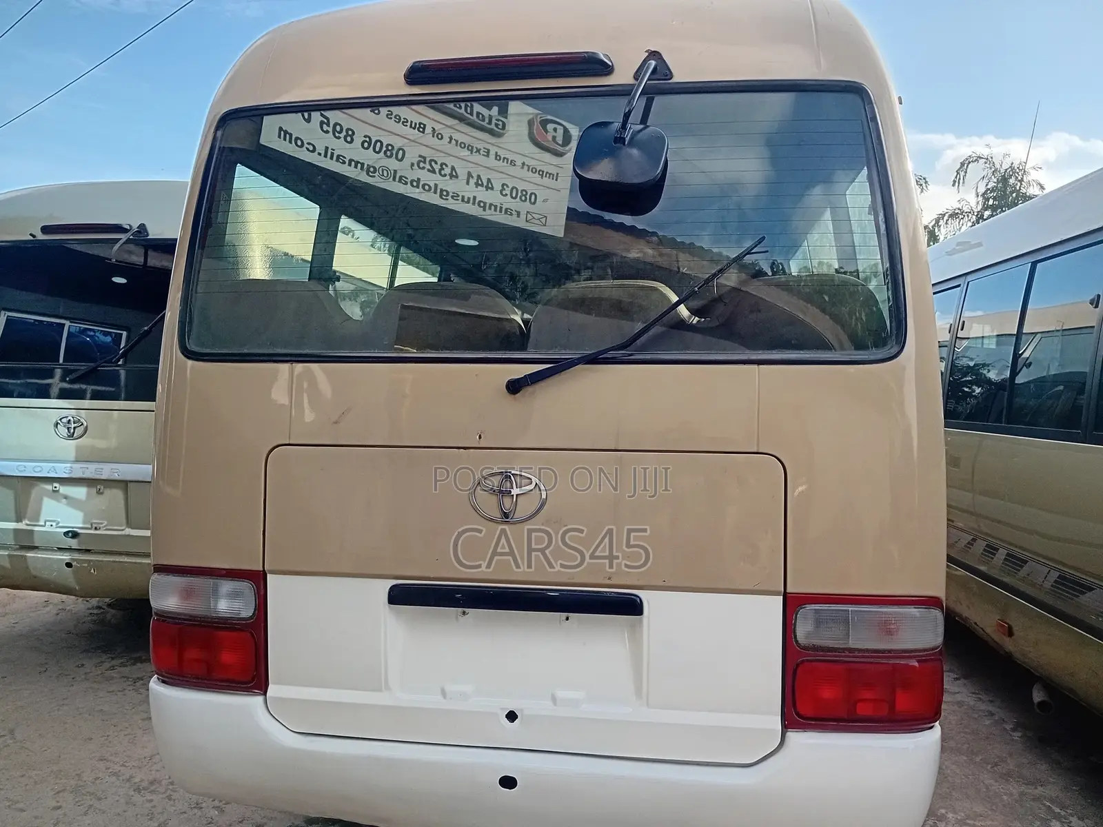 Toyota Coaster 2017 Beige