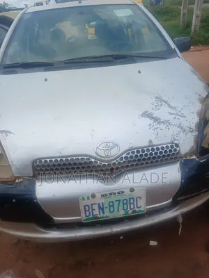 Toyota Yaris 2006 Silver
