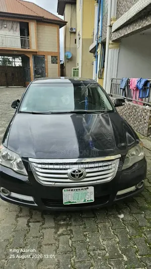 Toyota Avalon 2010 Black