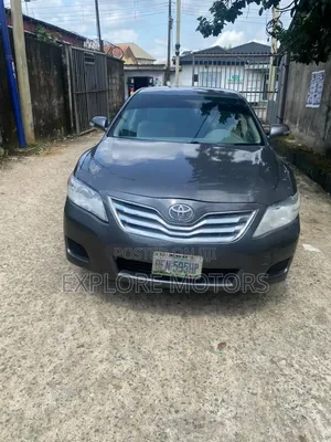 Toyota Camry 2008 Gray