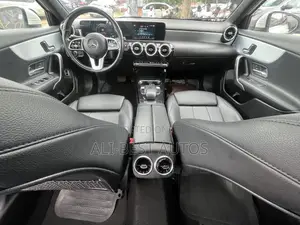 Mercedes-Benz A-Class 2019 White