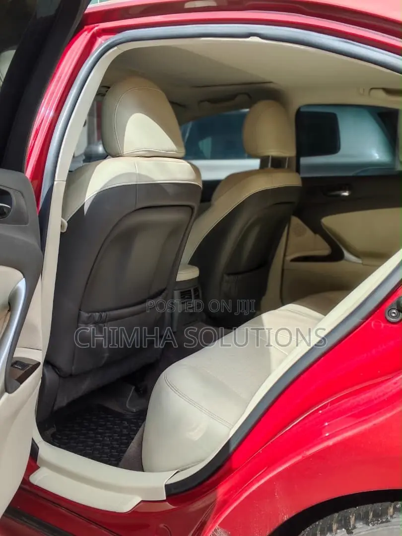 Lexus IS 2012 Red