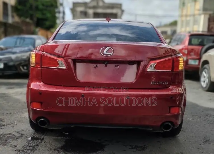 Lexus IS 2012 Red