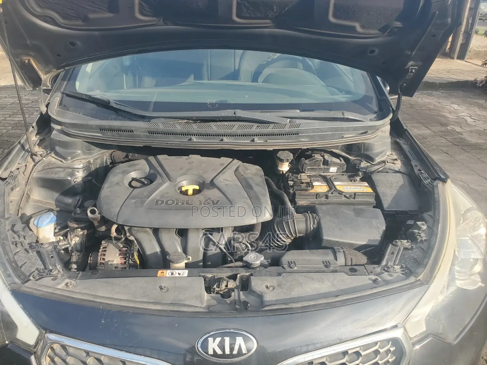 Kia Cerato 2015 Black