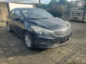 Kia Cerato 2015 Black