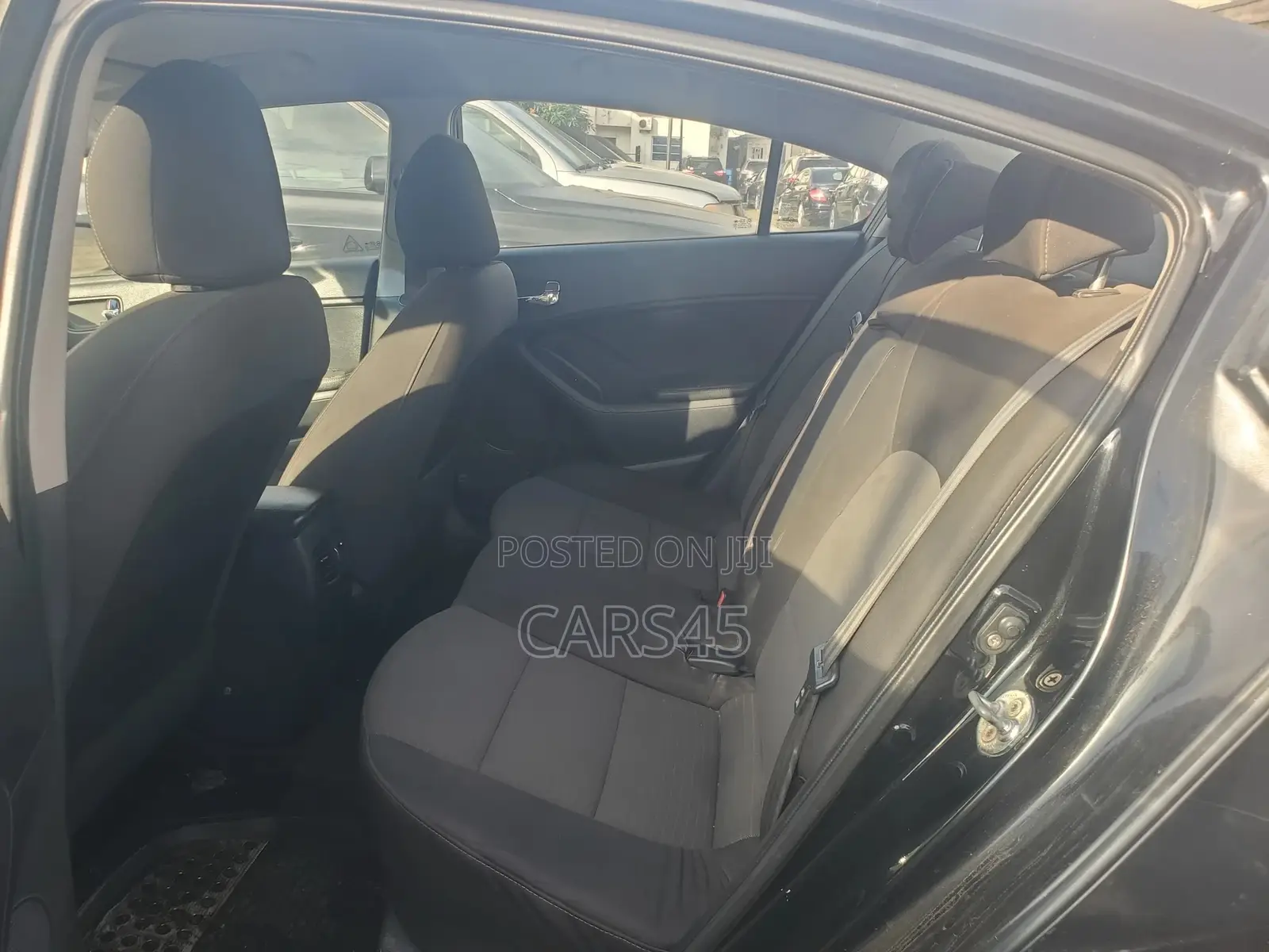 Kia Cerato 2015 Black