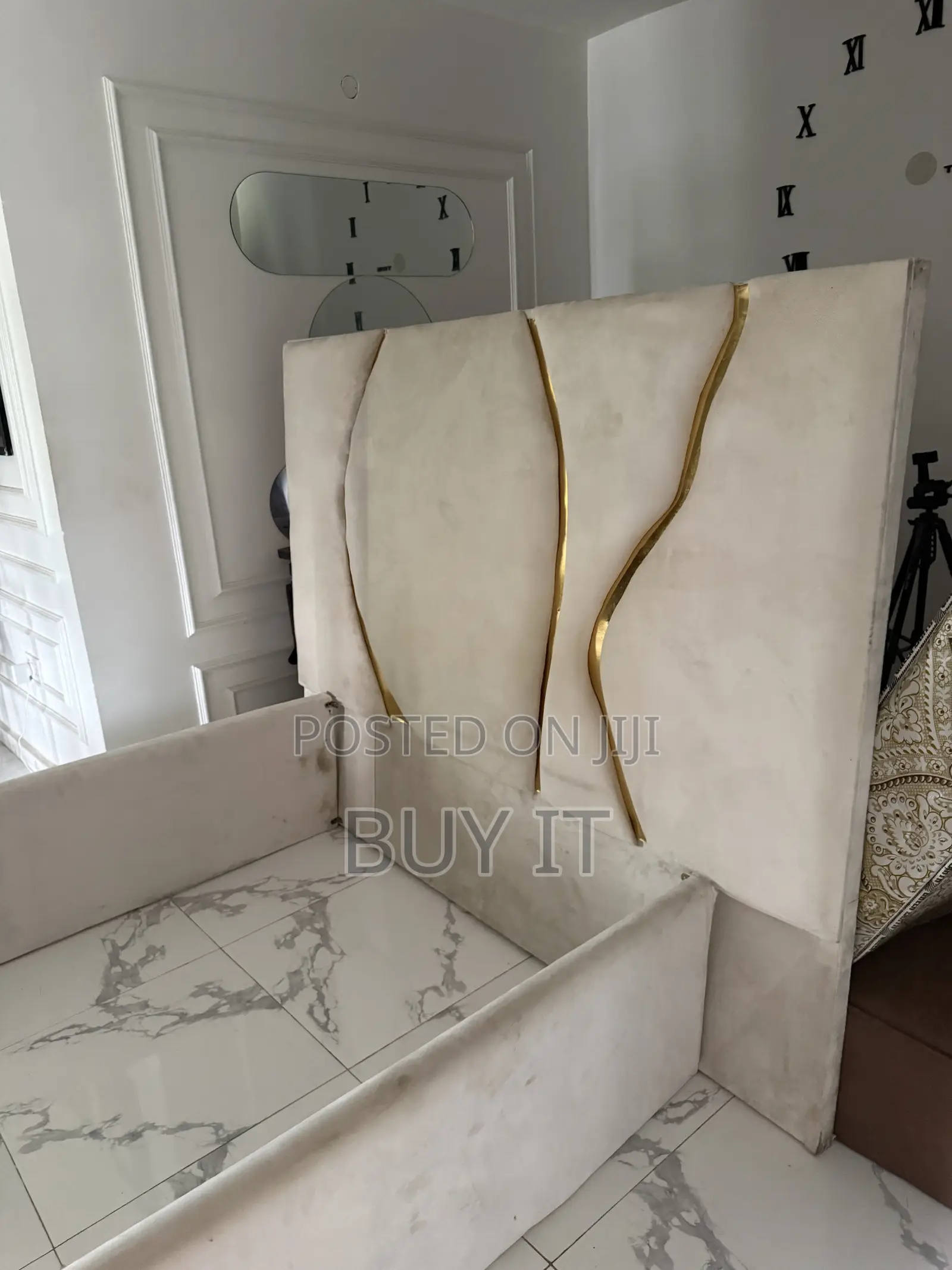 Bedframe and Mattress