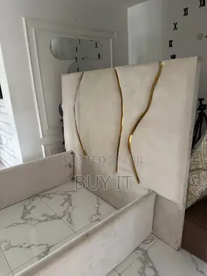 Bedframe and Mattress