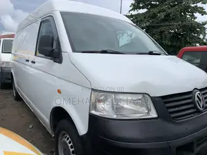 Volkswagen Transporter 2009 White
