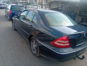 Mercedes-Benz C230 2003 Black