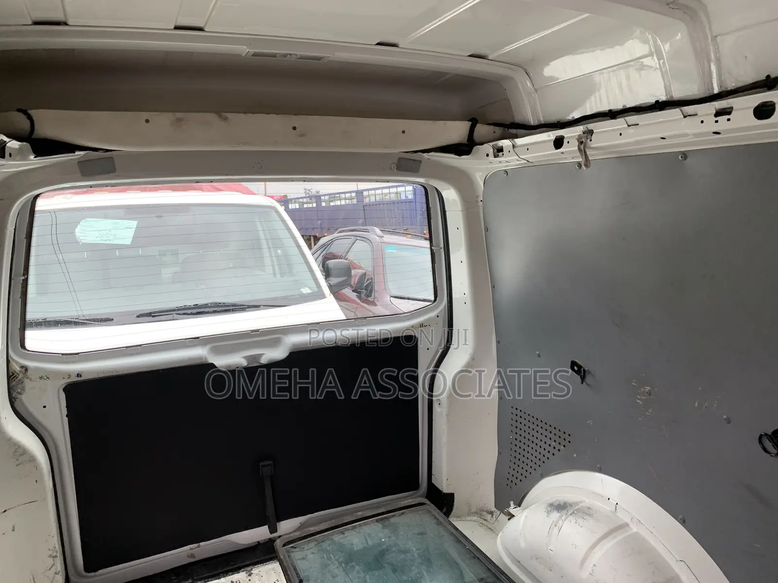 Volkswagen Transporter 2009 White