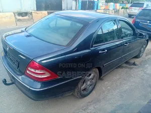 Mercedes-Benz C230 2003 Black
