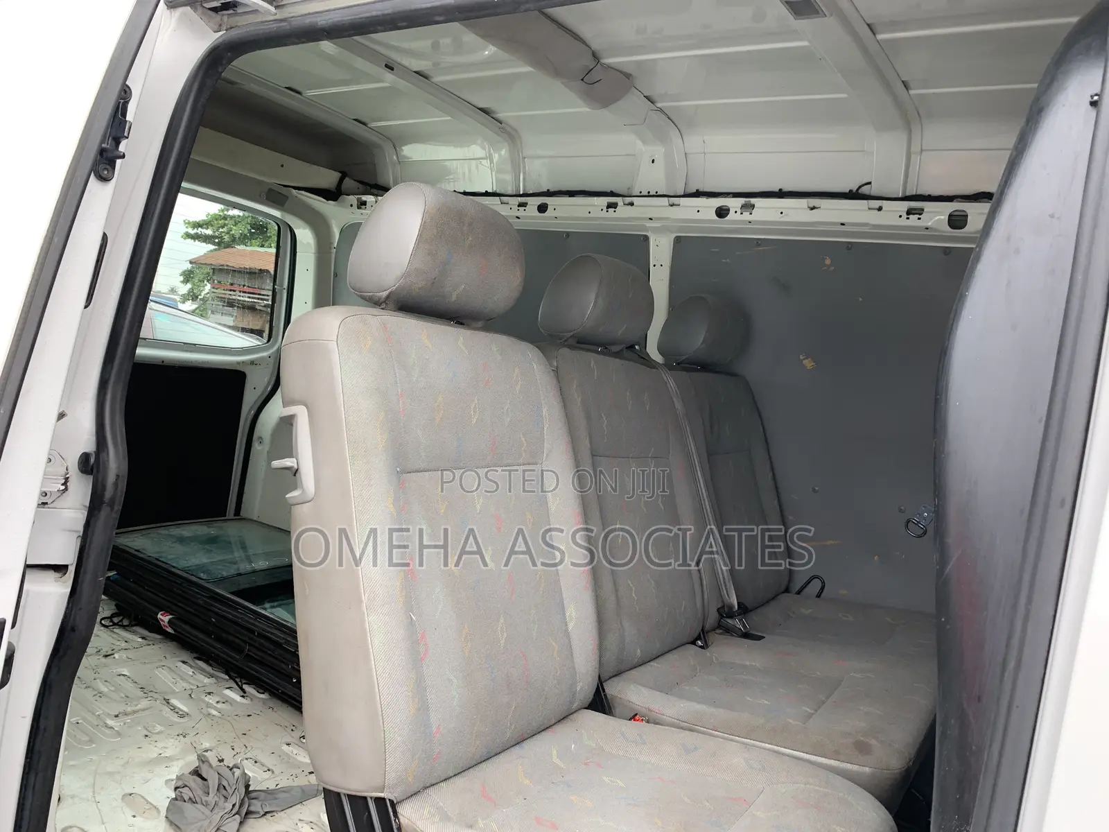 Volkswagen Transporter 2009 White