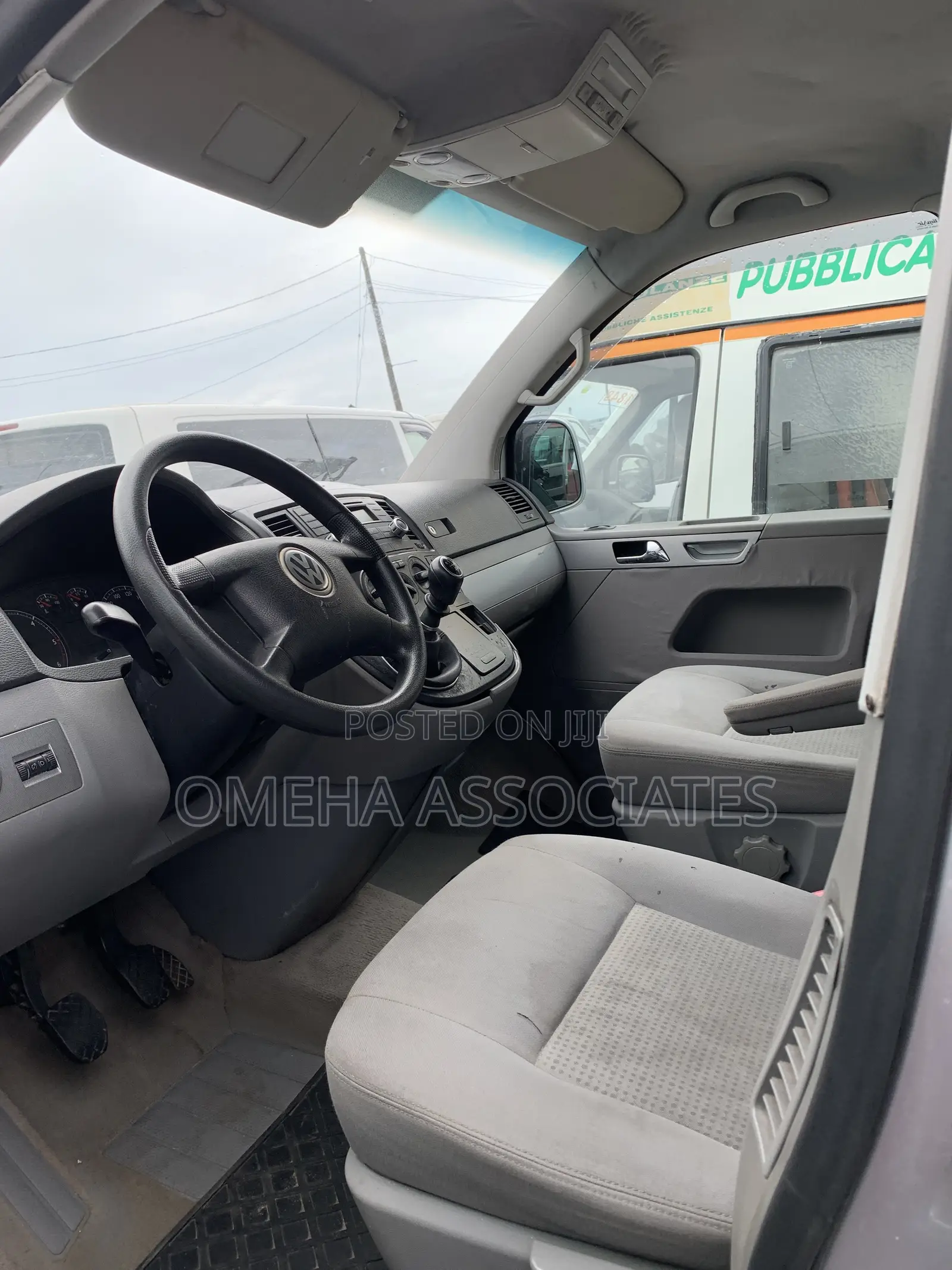 Volkswagen Transporter 2009 White